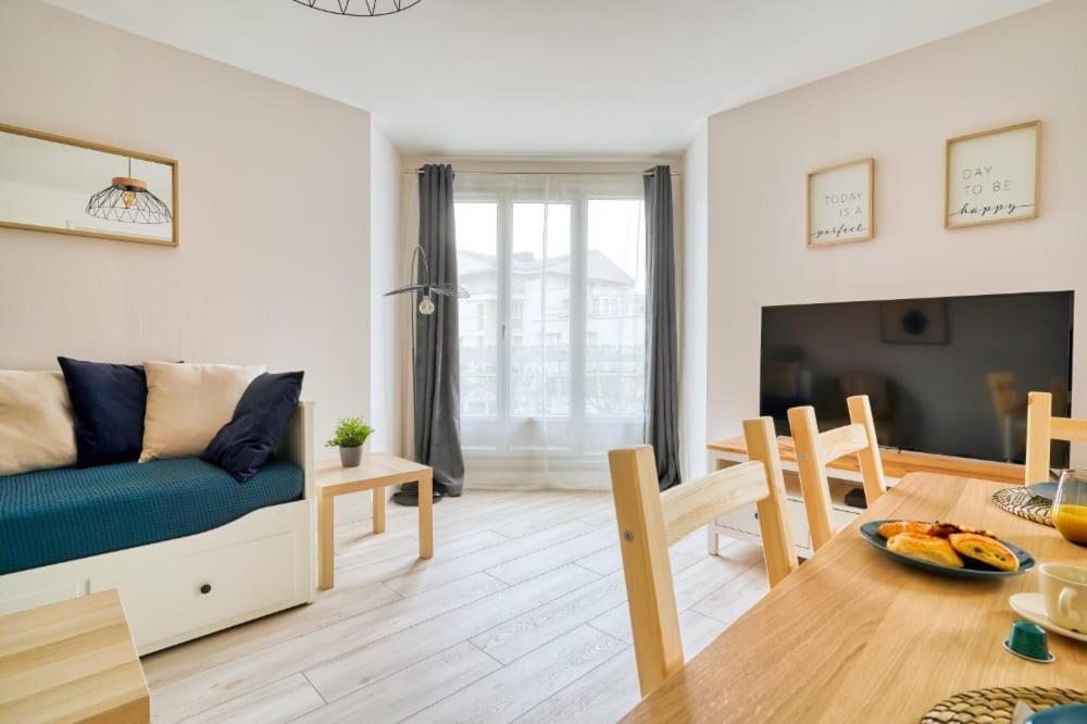 Logement Sarah Courcouronnes المظهر الخارجي الصورة